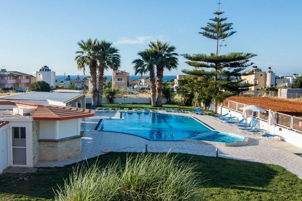 Manolis Apartments Malia Exterior foto